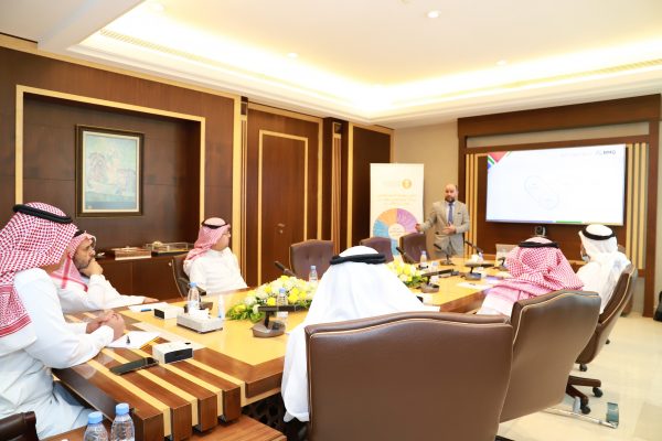 ريناد المجد تُقيم برنامج تدريبي «دور القادة في التحول الرقمي» في المؤسسة العامة للحبوب 2 sago03