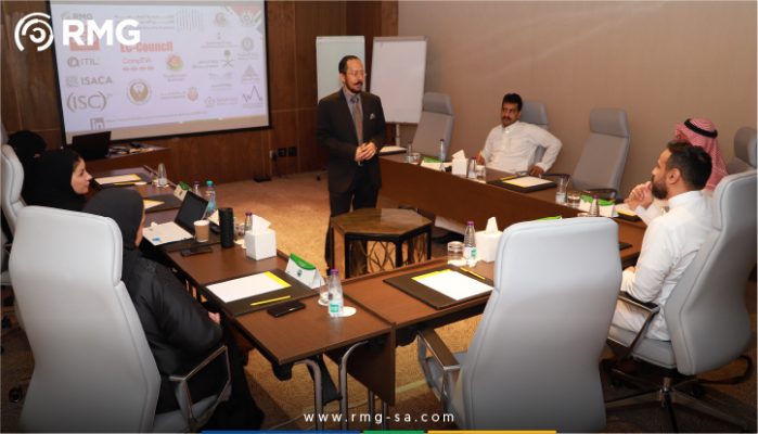 ورشة حول مراجعة نظام إدارة الخدمة في وزارة الشؤون البلدية 1 ورشة حول مراجعة نظام إدارة الخدمة في وزارة الشؤون البلدية والقروية والإسكان