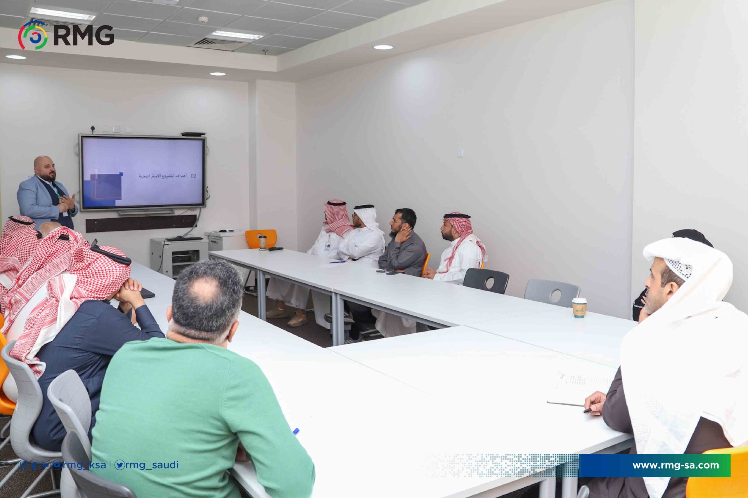 إطلاق مشروع تطوير خدمات تقنية المعلومات في جامعة الملك سعود 2 جامعة الملك سعود صور مقال 2@2x 100 scaled