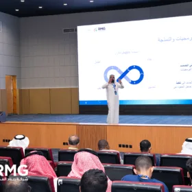 ريناد المجد وجامعة بيشة يواصلان هاكاثون الابتكار.. واليوم الثاني يشهد انطلاق مرحلة البناء والاختبار 2 1 1