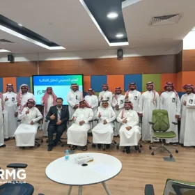 ريناد المجد (RMG) تقيم ورشة عمل بعنوان "التفكير التصميمي للحلول الابتكارية" بجامعة المجمعة 5 2 3