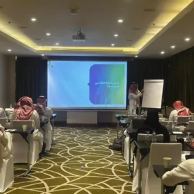 ريناد المجد (RMG) تُنظم ورشة عمل متخصصة بعنوان "الذكاء الاصطناعي للقادة" لرفع الجاهزية المؤسسية وتطوير القيادات 7 3 1