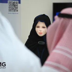 رعاية ومشاركة ريناد المجد (RMG) في يوم الذكاء الاصطناعي بجامعة الملك سعود 16 DSC 1421