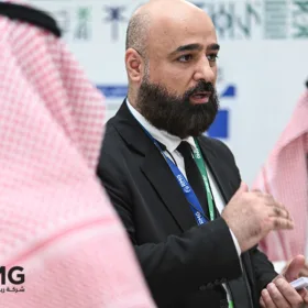 رعاية ومشاركة ريناد المجد (RMG) في يوم الذكاء الاصطناعي بجامعة الملك سعود 37 DSC 1457