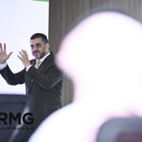 ريناد المجد (RMG) تُقيم ورشة عمل بعنوان "البيانات الوصفية ودليل البيانات" 5 DSC 1812